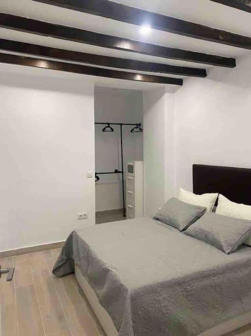 Planta Baja Moderna Y Nueva A Estrenar En El Centro Ciudad 2 Habitaciones Y 2 Banos Elche Eksteriør billede