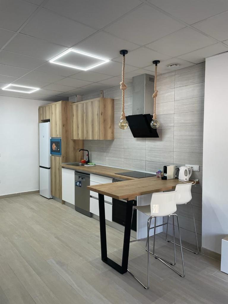 Planta Baja Moderna Y Nueva A Estrenar En El Centro Ciudad 2 Habitaciones Y 2 Banos Elche Eksteriør billede